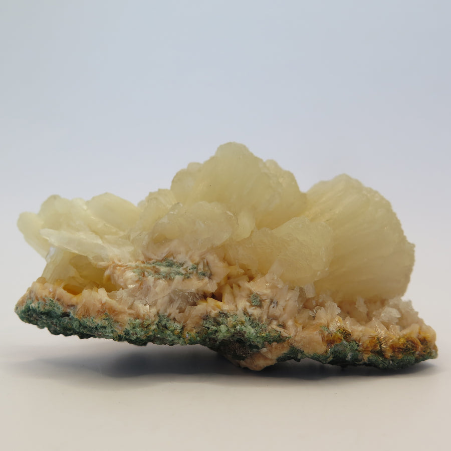 Stilbite/ Zeolite